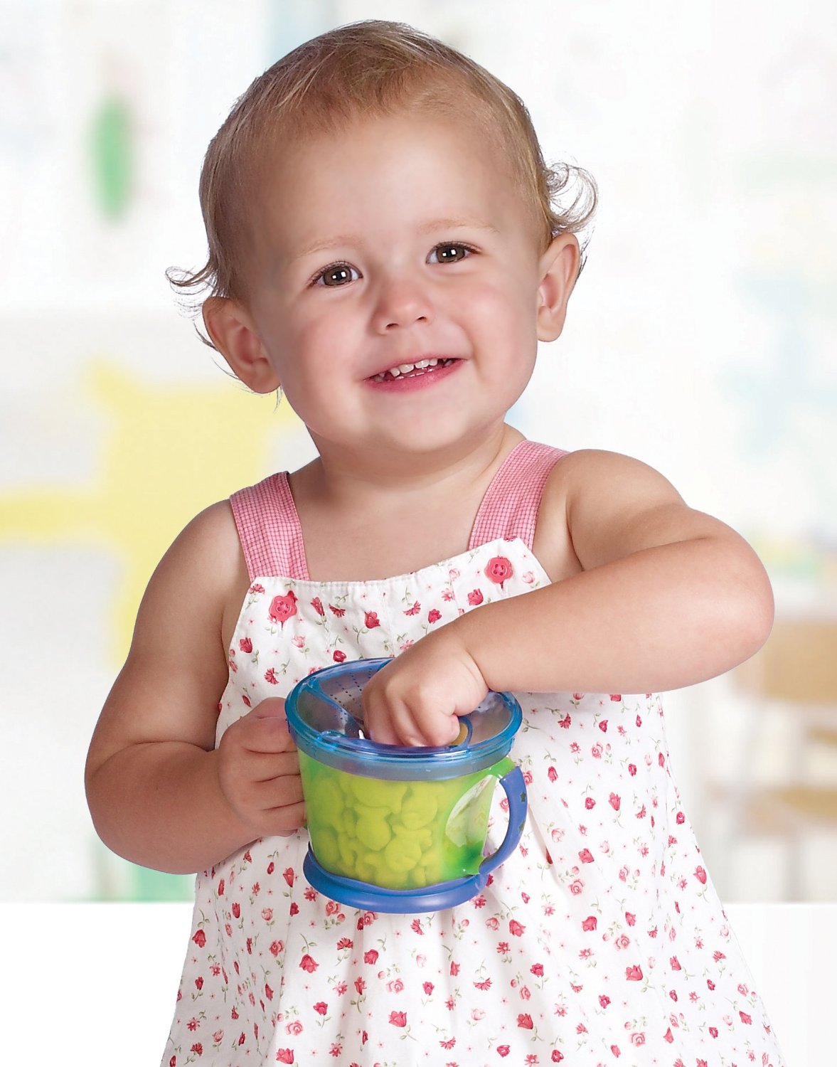 Amazon：Munchkin麦肯齐Snack Catchers 宝宝防洒零食杯两个装特价$4，历史低价~