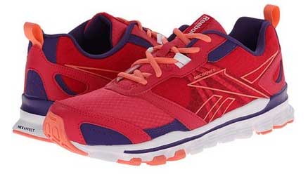 6PM:New Balance、Nike、Adidas、ASICS等新一波品牌大童款跑鞋来袭!!