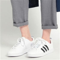 日本亚马逊：Adidas 阿迪达斯 VALSTRIPES2 JAO27 男士休闲运动鞋 新低价2937日元（约￥171）