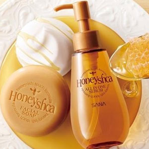 日本亚马逊：SANA Honeyshca 蜂蜜 多效合一 导入精华液 150m 特价1433日元（约￥85）