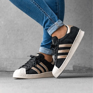 SPRING官网：一波Adidas 阿迪达斯 男女运动鞋、服饰 全线8折促销，美国包邮