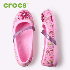 6PM：Crocs 卡洛驰 Kids Lina Graphic Flat GS 女童款凉鞋  降至5.6折$13.99