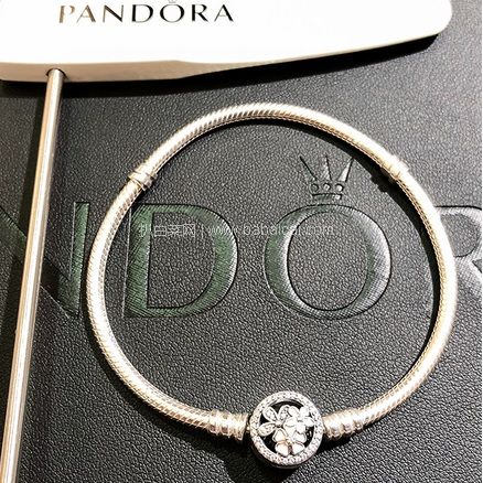 苏宁易购：自营PANDORA 潘多拉 ￥399-150/￥599-300促销！经典复古诗花绽放链扣 珐琅手链 手镯 尺寸可选 折后新低补货￥388包邮