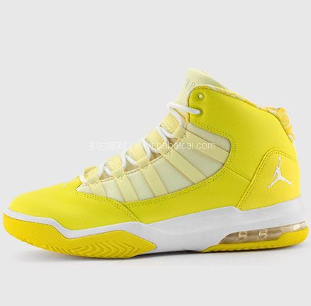 Eastbay官网：码全！Air Jordan Max Aura 柠檬黄 大童款篮球鞋 折后$81
