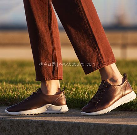 亚马逊海外购：ECCO 爱步 Flexure Runner系列 女士系带真皮运动鞋 降至￥404.52，免费直邮含税到手￥441.33