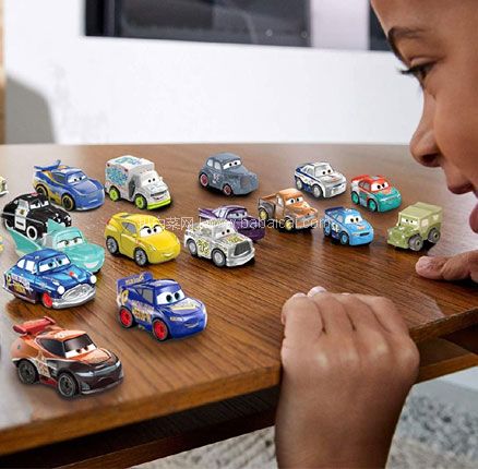 亚马逊海外购：Disney Cars Toys 迪士尼 Pixar皮克斯动画 赛车总动员 迷你合金汽车车模21件装 ，直邮含税到手新低￥205.21