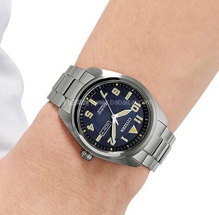 亚马逊海外购：Citizen 西铁城  男士 蓝宝石镜面 光动能钛合金腕表 ，直邮含税到手新低￥890元