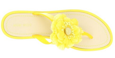 大白菜~Nine West玖熙女士糖果色凉拖特价$17.62 仅黄色7码有货，速抢！