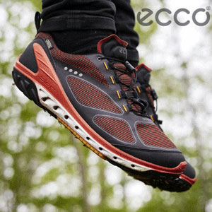 6PM：ECCO 爱步 BIOM系列 女士 GTX防水休闲鞋 原价$190，降至4.5折$85.99