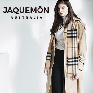 西集网：Jaquemon 经典格子美利奴羊毛围巾 多色可选，降至￥289包邮包税