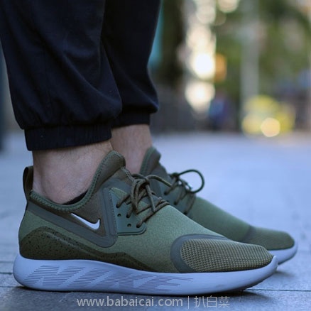 耐克 LunarCharge Essential 男款休闲运动鞋