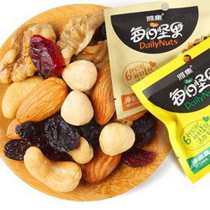 天猫商城：雅集 每日坚果6种混合坚果果仁25g*30袋  现价￥139，领取￥60优惠券，实付￥79包邮