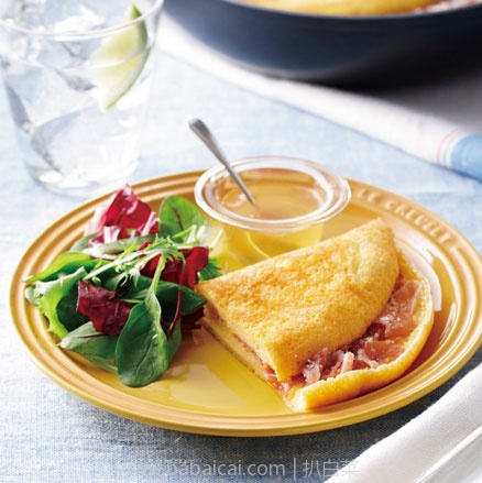 亚马逊海外购:Le Creuset 酷彩 炻瓷圆形盘子 多色 23cm 降至¥129.13,免费直邮到手¥146