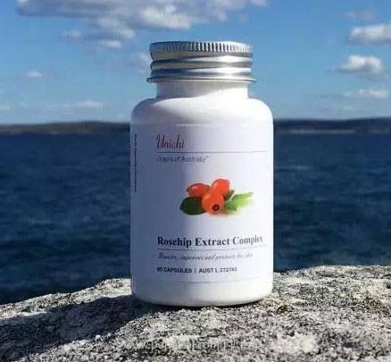 澳洲Pharmacyonline药房：Unichi 玫瑰果精华胶囊 60粒 美白/修复/抗黑色素  新低AU$21.95（约￥113），凑单免邮