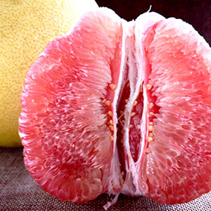 天猫商城：平和红心琯溪蜜柚  拍2件共4个（8~9斤）  现价￥37.9，双重优惠后￥32.9元包邮