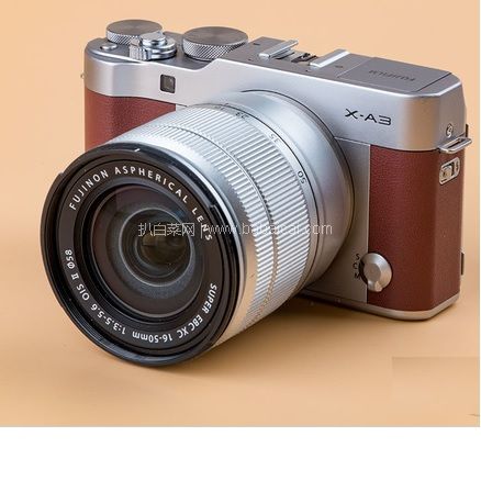 苏宁易购：惊爆价！富士(FUJIFILM) 微单相机X-A3(XC16-50MM) 限时拼购价￥1999包邮