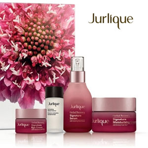 Lookfantastic美国站：Jurlique 茱莉蔻 草本青春焕颜修复 圣诞套装 降至6折$69，到手约￥478元