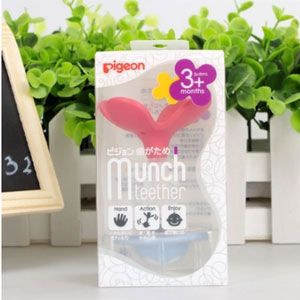 日本亚马逊：Pigeon 贝亲 婴儿响铃花朵梨形固齿器牙胶  补货773日元（约￥48）
