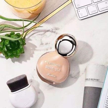 西班牙Perfume’s Club官网：GUERLAIN 娇兰 L’ESSENTIEL小灯泡 粉底液 30ml 多色 下单8.5折€37，凑单直邮到手￥285元