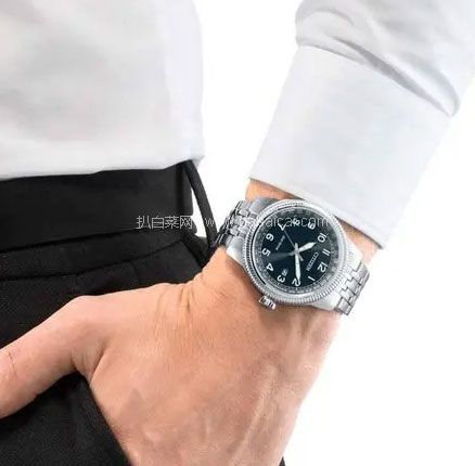 亚马逊海外购：Citizen 西铁城 BM7480-81L 男士光动能手表 Prime会员94折，新低￥616.79元