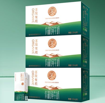 白菜价！蒙牛 圣牧有机纯牛奶 高端礼盒装 品醇·极简包装 200mL*10盒*6箱 券后新低￥155元包邮（折25.8元/箱）