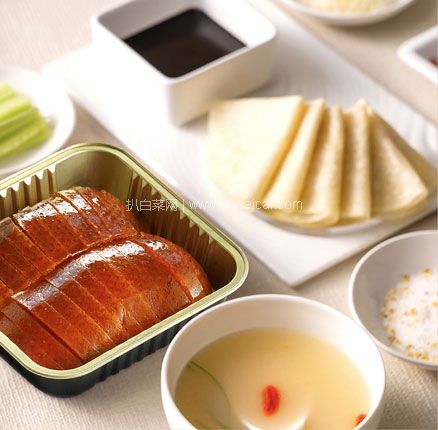大董米其林餐厅招牌菜，大董 烤鸭·半只片片鸭 909g 含荷叶饼+元气鸭汤+酱料 券后￥99元包邮