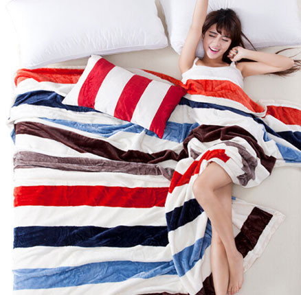 白菜！超实用！玉沙 珊瑚绒毛毯 70*100cm*2条装 新低￥5.9元包邮（2.65元/条）